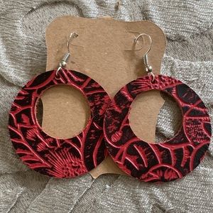 Leather earrings lot